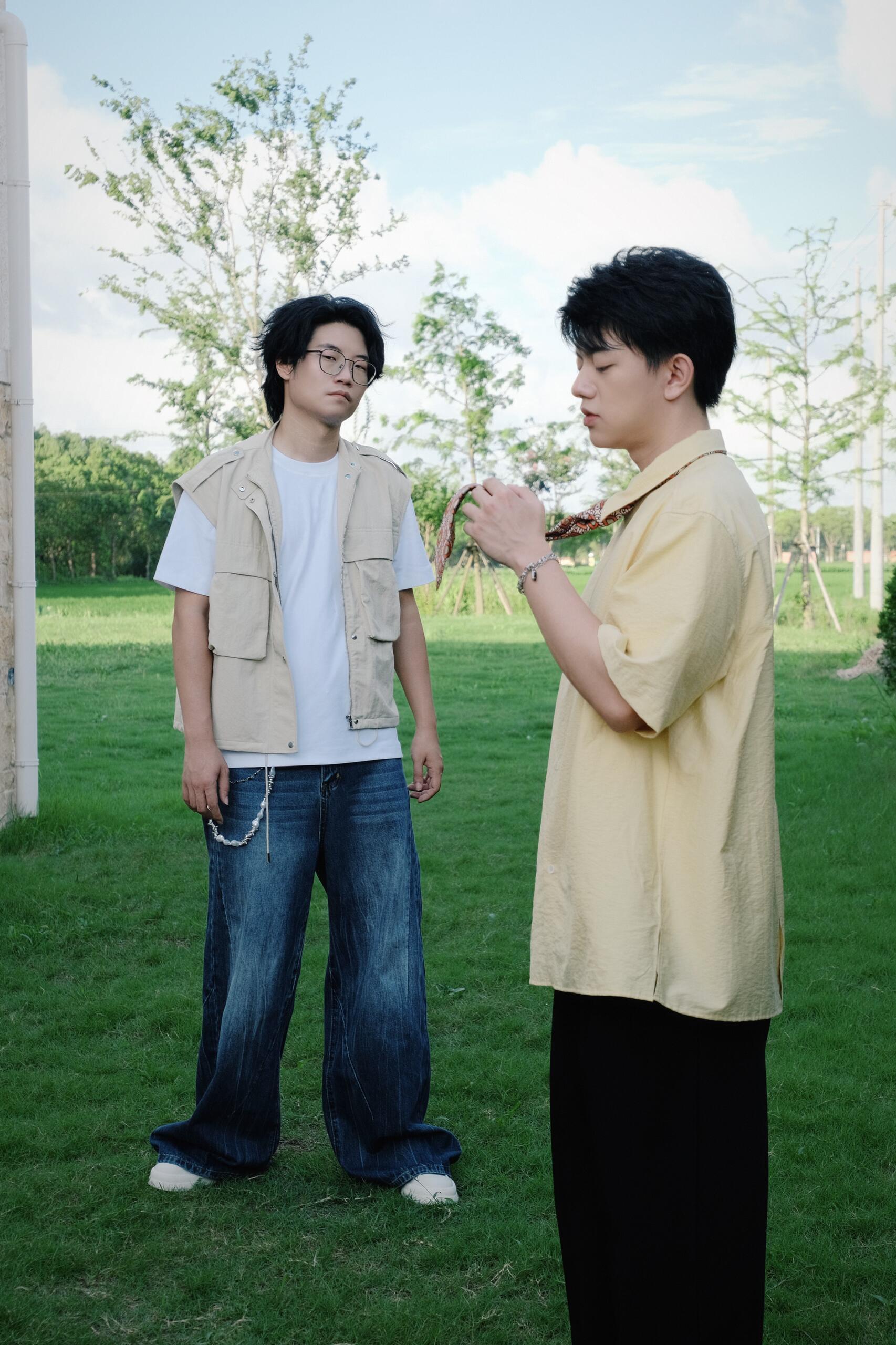 漫才兄弟差点叫暴躁香蕉这个名字也太魔性了吧！看完满脑子都是暴躁香蕉，比漫才兄弟还