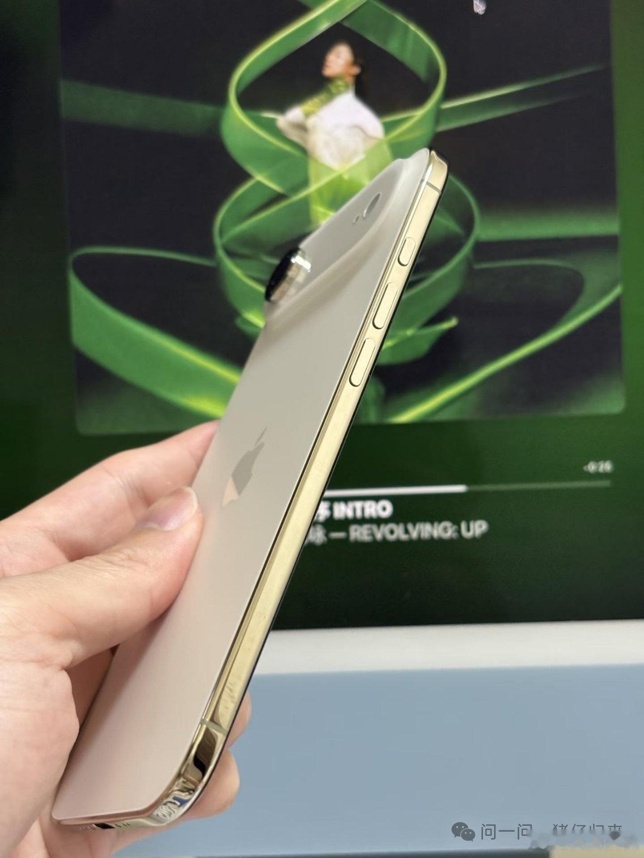 iPhone Air最尴尬的就是 当主力机续航怕不够当备用机价格又有点高。但实际