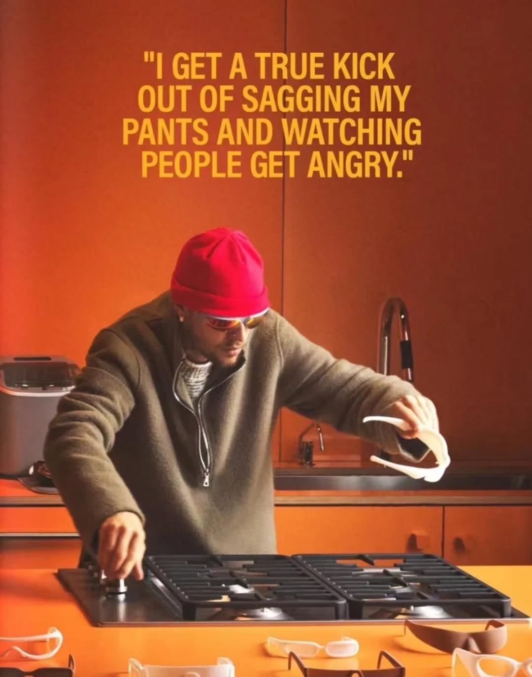 Justin Bieber（贾斯汀·比伯）最近在网上表示：“我热衷于把裤子往下拉