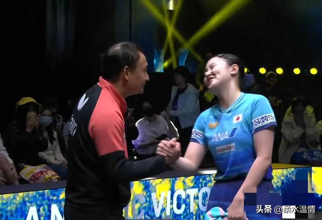 笑死我了！当张本智和在瑞典大满贯决赛落后小勒布伦，不少球迷注意到，在张本美和女单