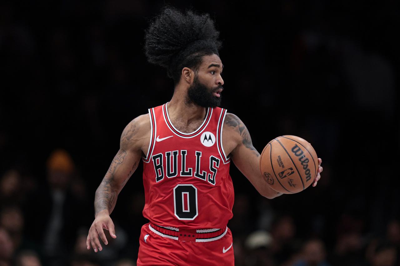 火箭队对于公牛队的核心后卫科比·怀特极有兴趣。根据公牛队的跟队记者乔·考利报道，