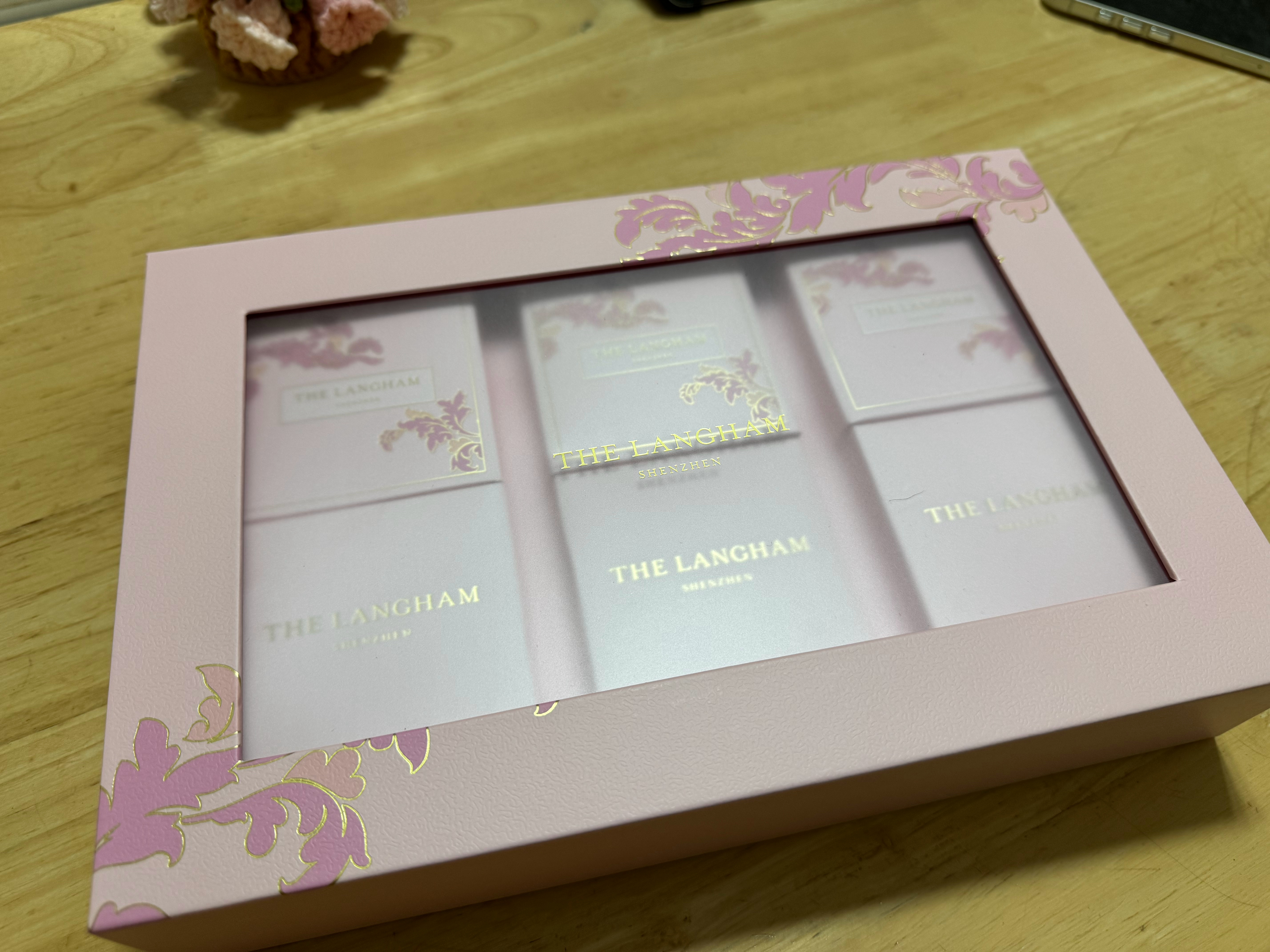 哇，感谢 康总的月饼，大康优选这里的 iPhone 配件，质量一如既往的稳，开模