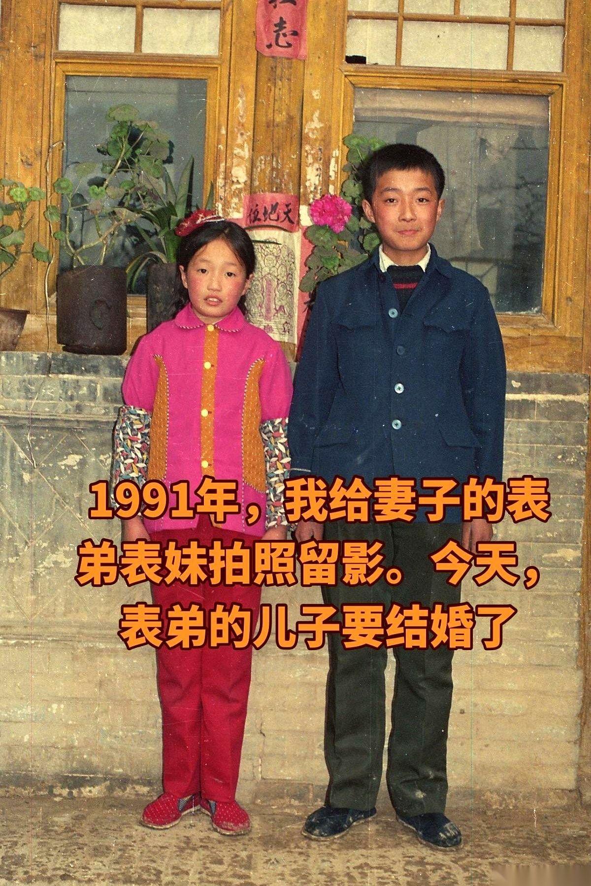 要不是翻出那张老照片，我脑子一下还转不过来。
照片里那个咧着嘴笑，还有点怯生生的