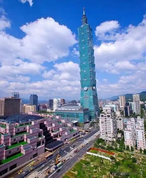 当前民调显示，岛内65.8%的受访者（主要是年轻群体）同意谁能保证台湾人安全和幸
