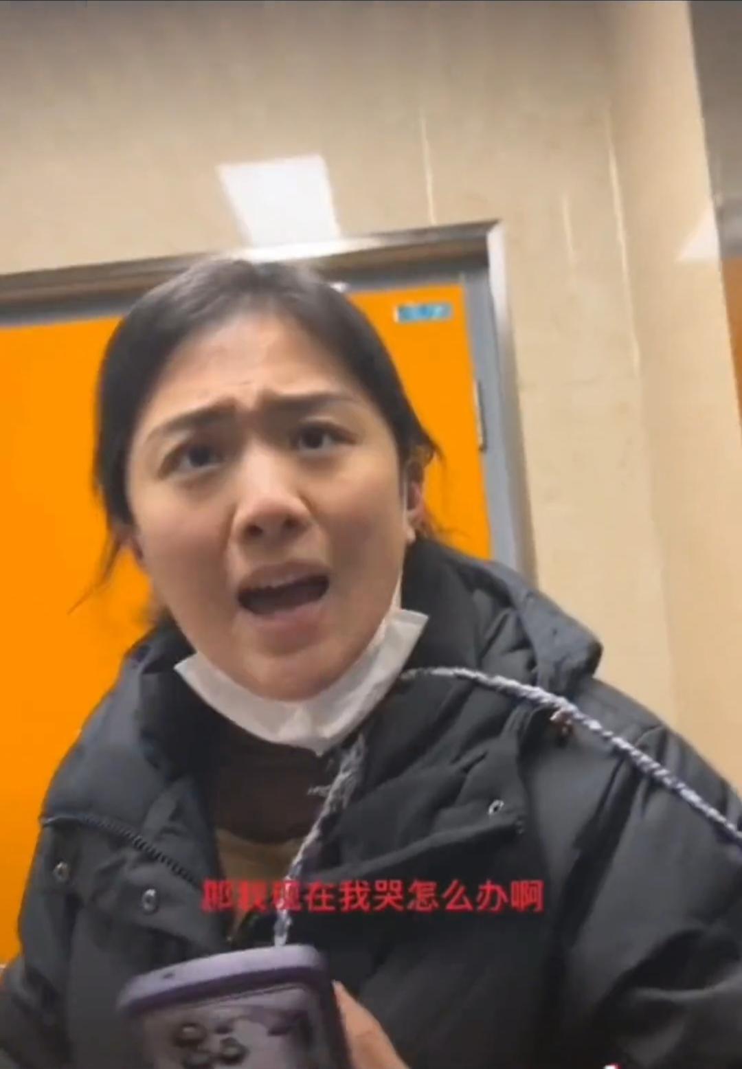 6岁男孩，真的不应该再进女卫生间了
 
一直以来，公共场所六岁男孩进入女卫生间的