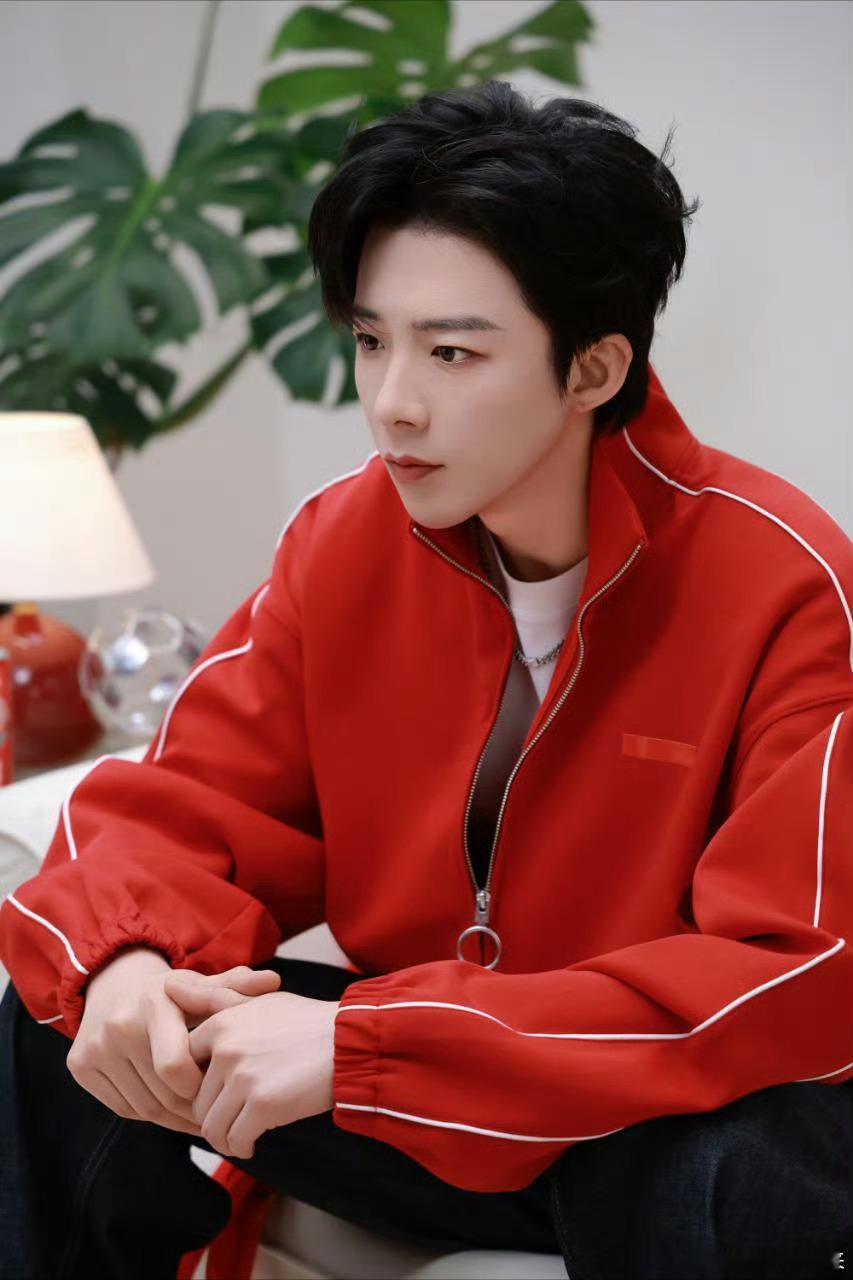 刘宇宁云秀行插曲何故 ｜刘宇宁新歌我想 ｜摩登兄弟  万物生长，向着朝阳与春光织