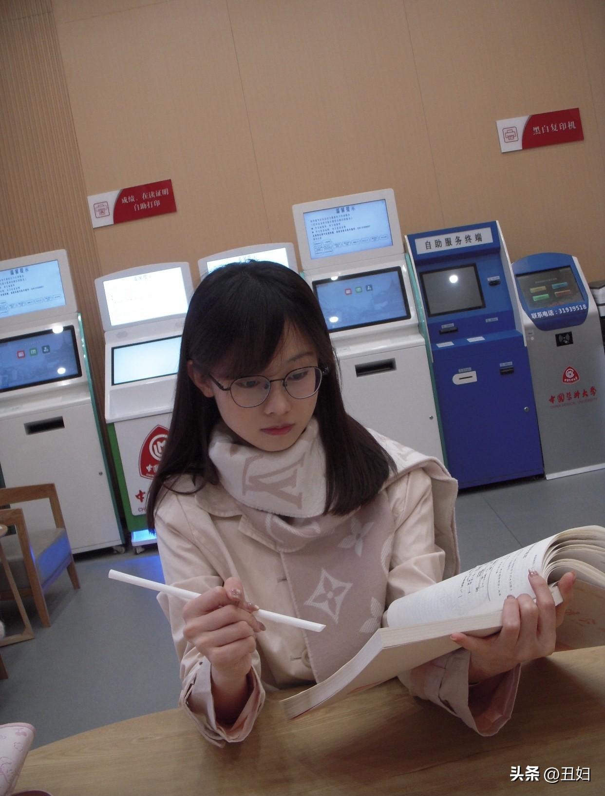 独属于自己的世界，阅读和休息双双一应俱全独属自己的时光