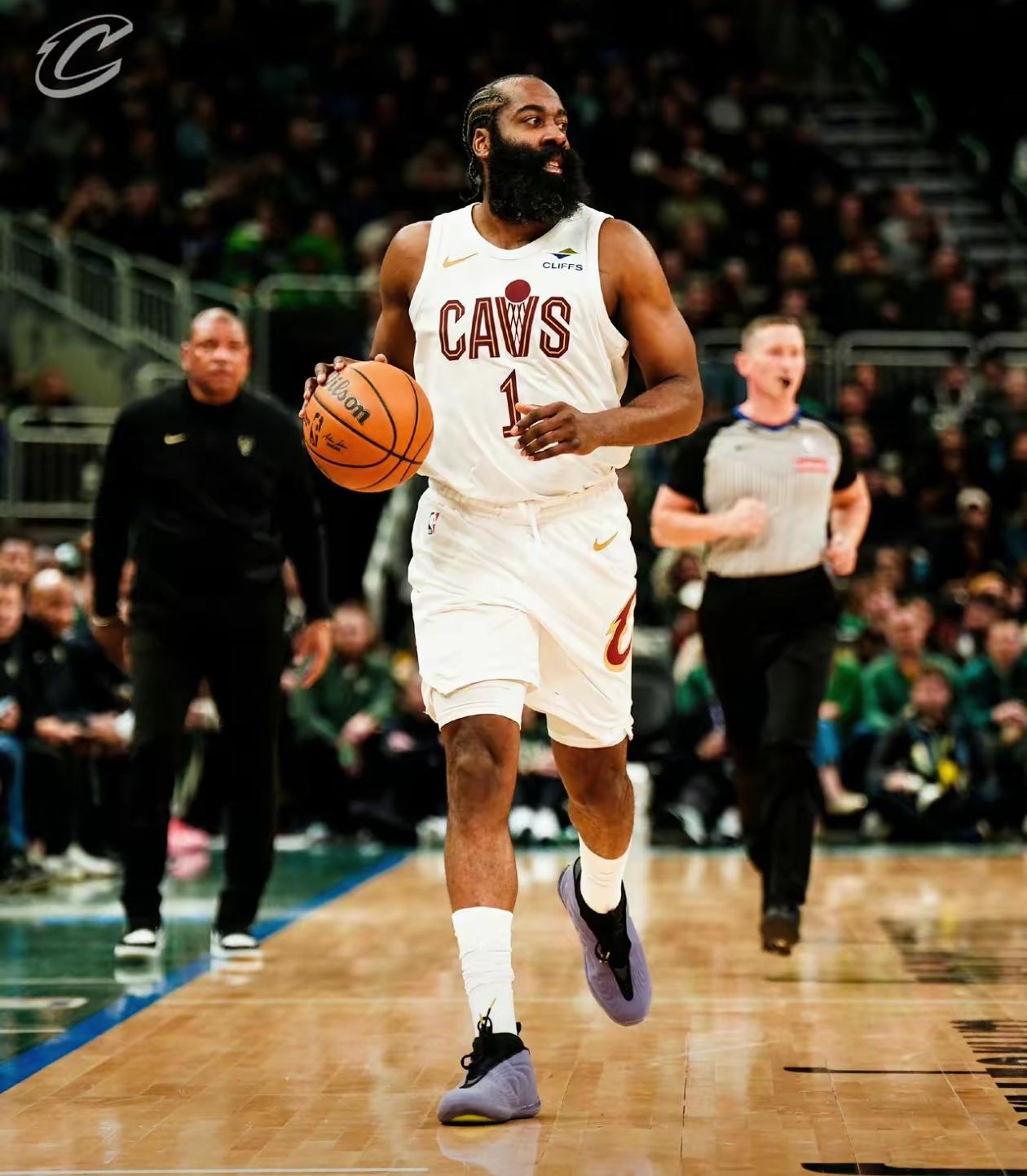 哈登是真牛，三节打卡下班，骑士完胜公牛，继续高歌猛进

就在刚刚，NBA常规赛继