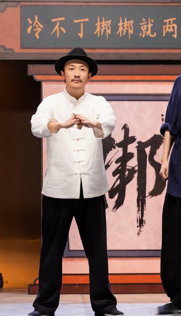 还以为朱时茂张兴朝闹翻了 🤝新老喜剧人的碰撞！朱时茂的经典底蕴遇上张兴朝的年轻