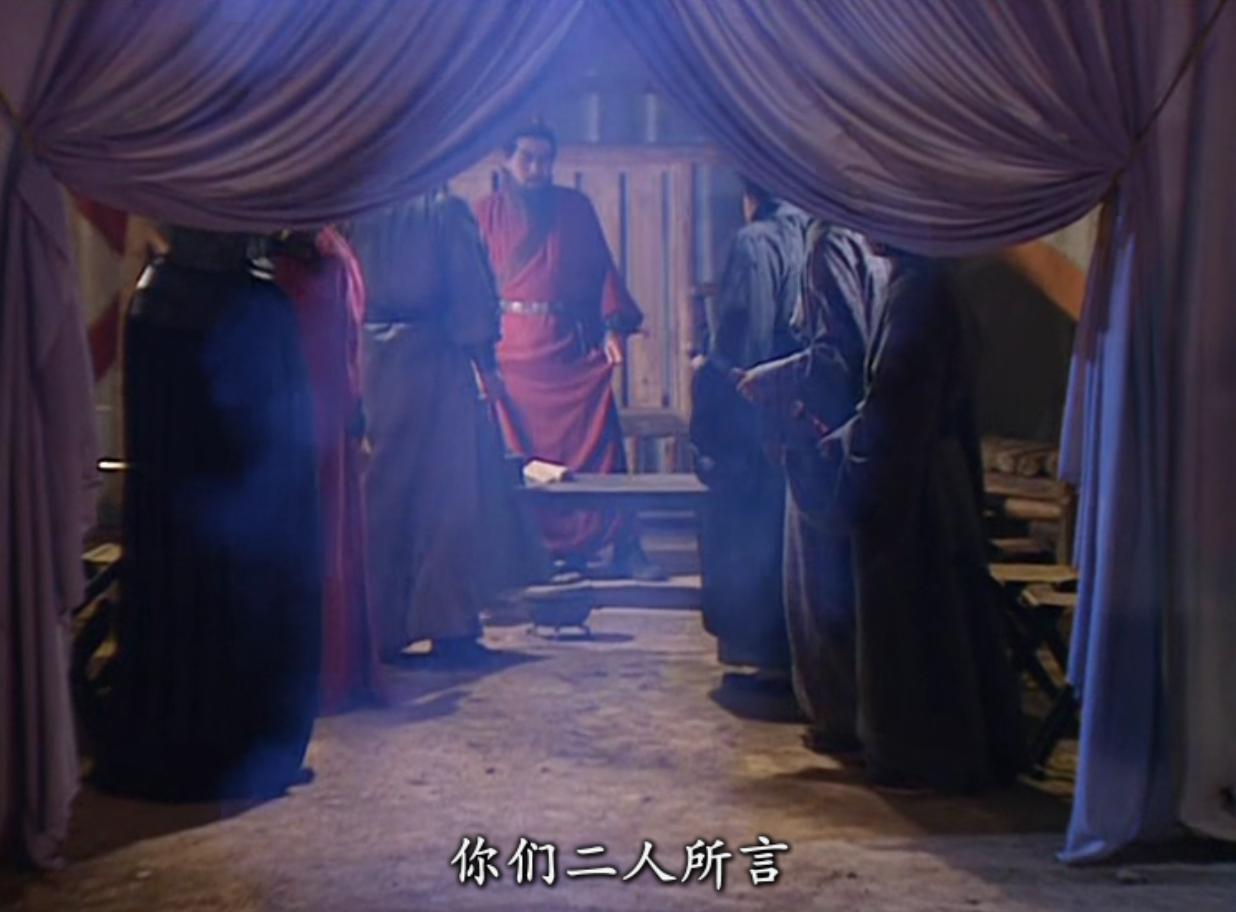 这就是袁绍的性格，多谋少断。
你们二人所言，各有道理！！作为主公，袁绍这性格。。