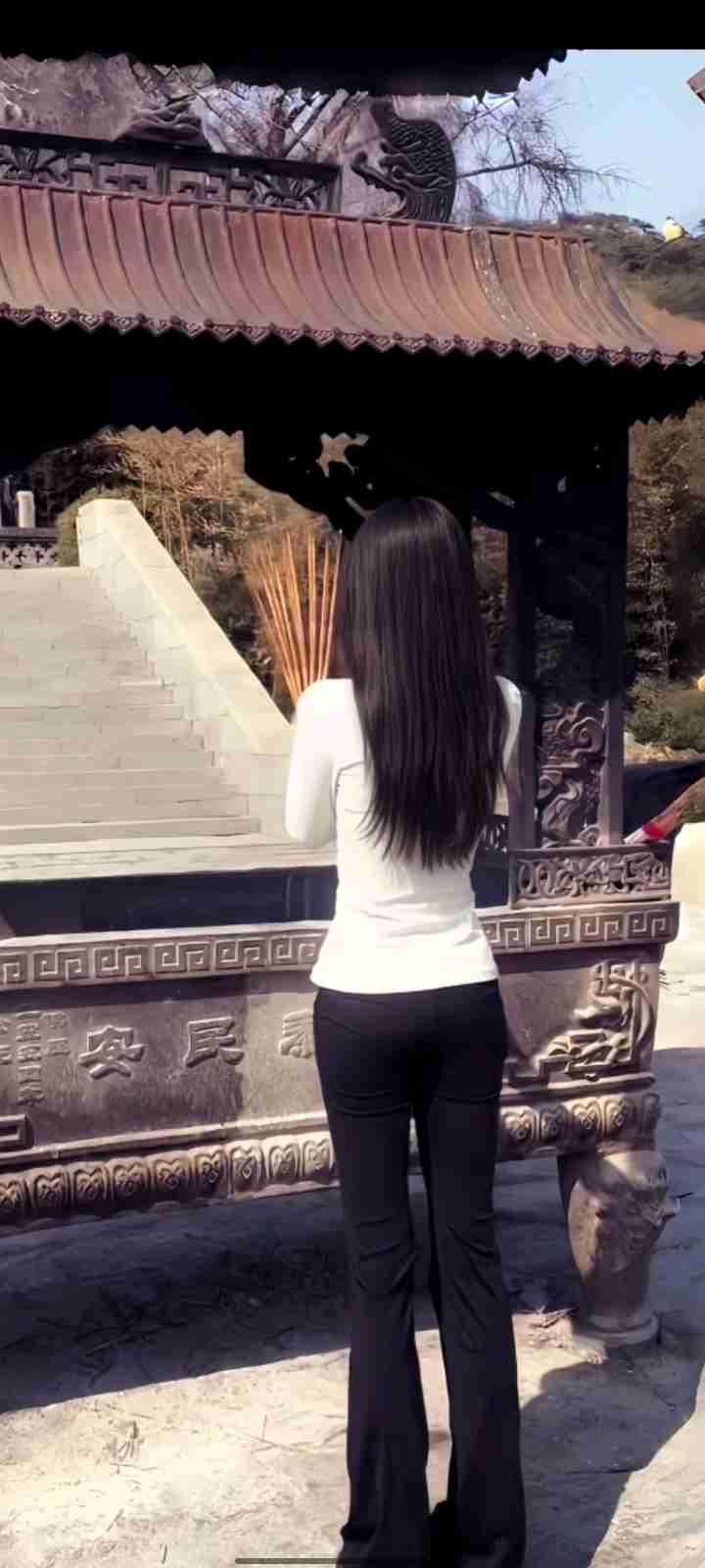 我的今日状态：😁轻松愉快
我这里的天气：☀️晴天