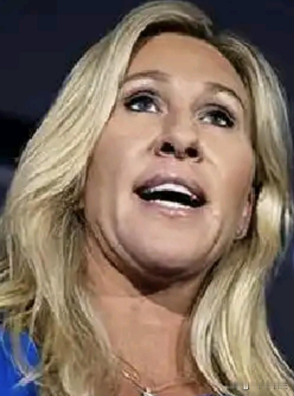 特朗普总统白宫树敌多
       特朗普竞选总统时，那些为他出资赞助、竞选呐喊