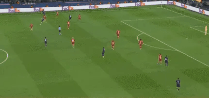 欧冠1/4决赛：利物浦0-2巴黎！内维斯妙传助攻，K77破门杜埃建功巴黎圣日耳曼