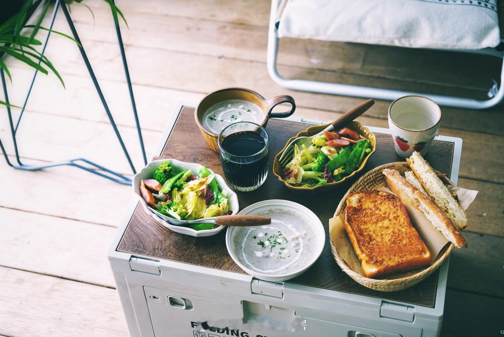 准备出门没有出成功[二哈]#乐趣厨房食谱##brunch早午餐[超话]# 奶油蘑