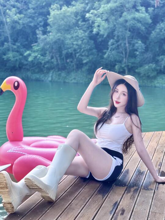 去风之谷冷泉湾！和姐姐一起逃离炎炎夏日！