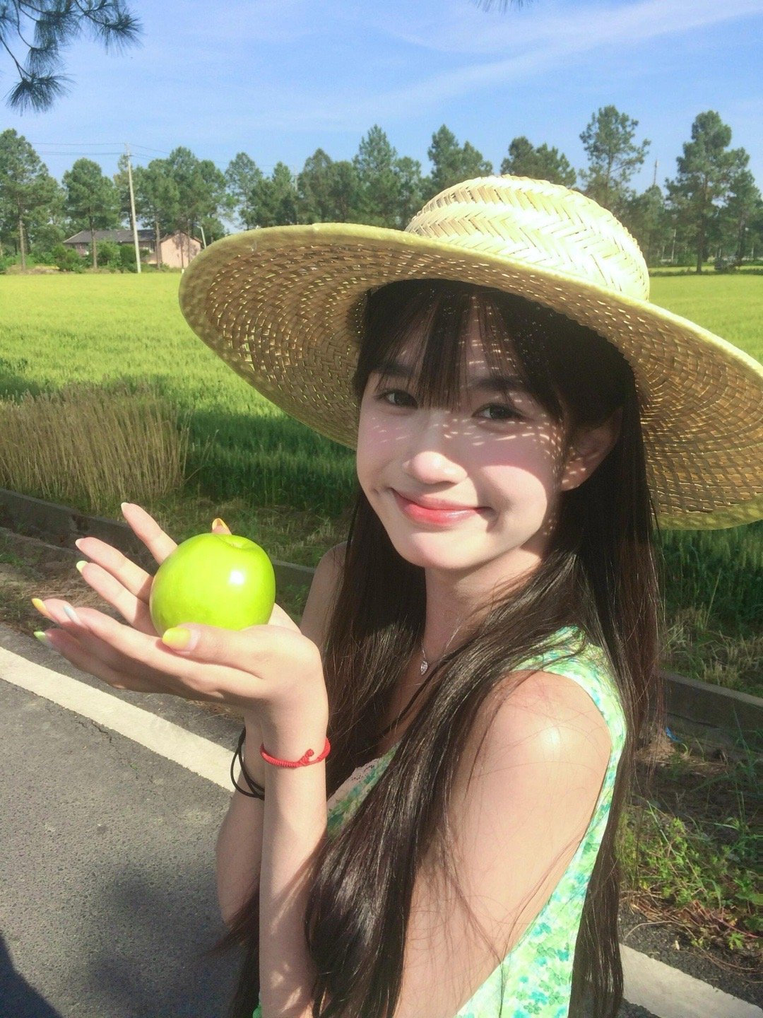 🍏 ​​​