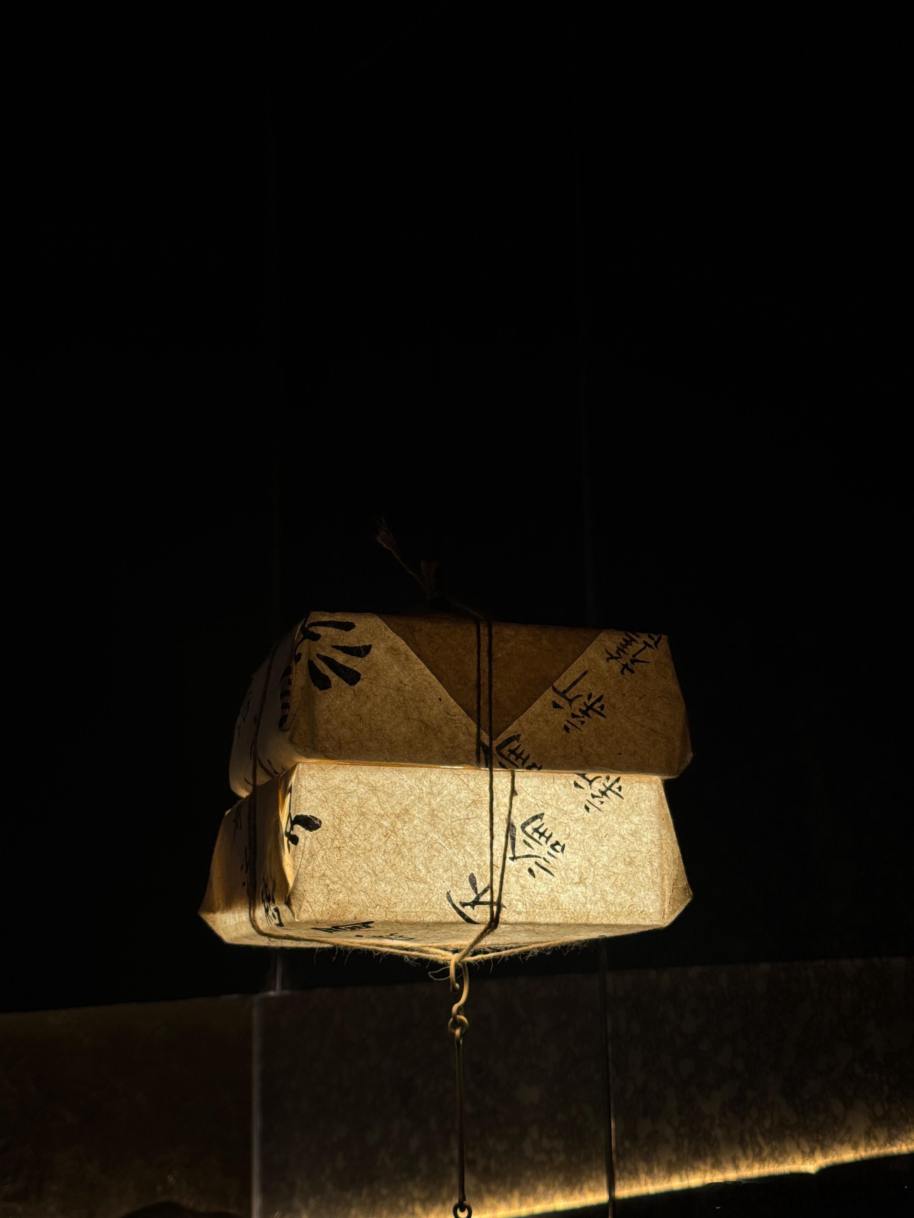 一顿晚饭哭了三波😅被白羊座15年来第一次的友情表白哭到眼妆全花 每次见面都是充