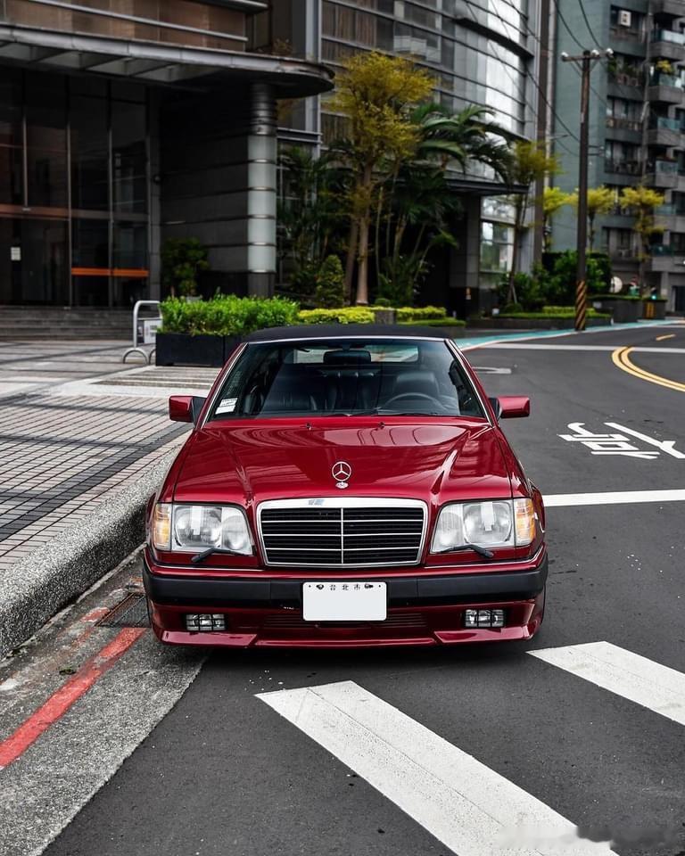 #台湾老车#🇩🇪BENZ  A124  Cabriolet AMG Styl