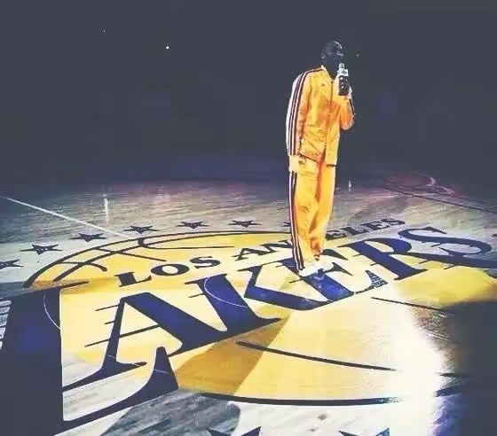 人生短暂，不要让自己活得太累，挤不进的世界，不要硬挤，难为了别人，作贱了自己； 