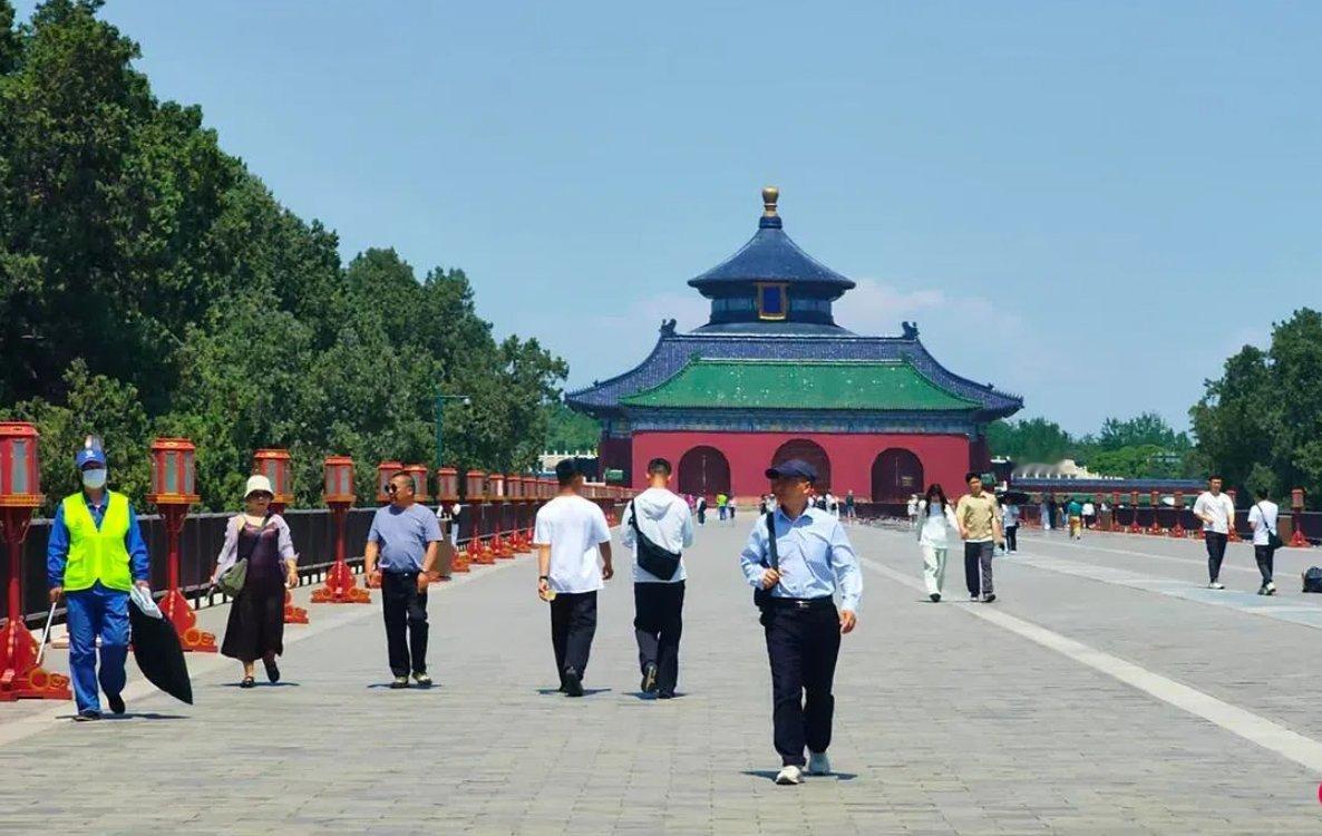 白宫公布的行程：🔹13日晚抵达🇨🇳🔹14日上午欢迎仪式+双边会晤👏🔹