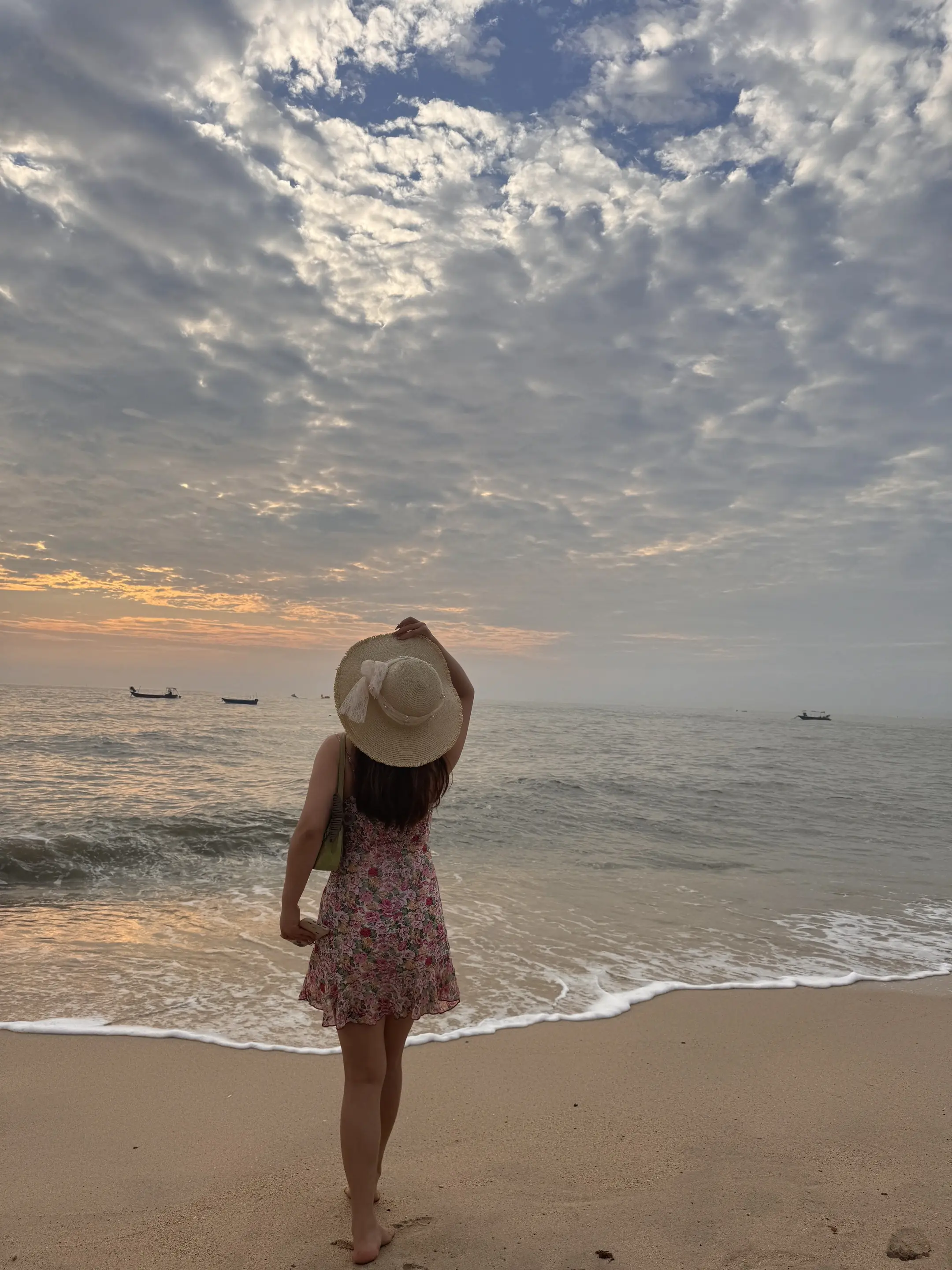沙滩🏖️阳光☀️海风🌊           这一刻在涠洲岛🌀