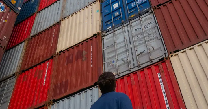 京东高管炮轰：低价恶卷让牛肉丸变“毒丸”！男装退货率超60%！