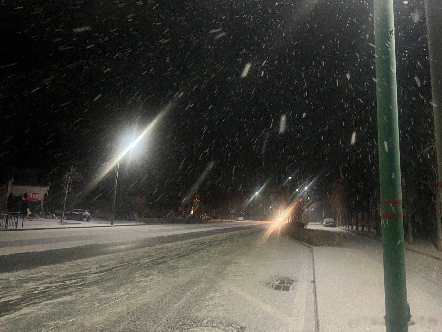 早上下雪了，担心赶不上高铁 