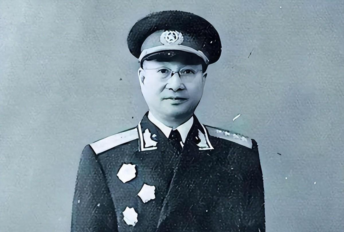 三萧具体指哪三位新中国开国将军？他们的职务分配情况有哪些特别之处
1950年4月