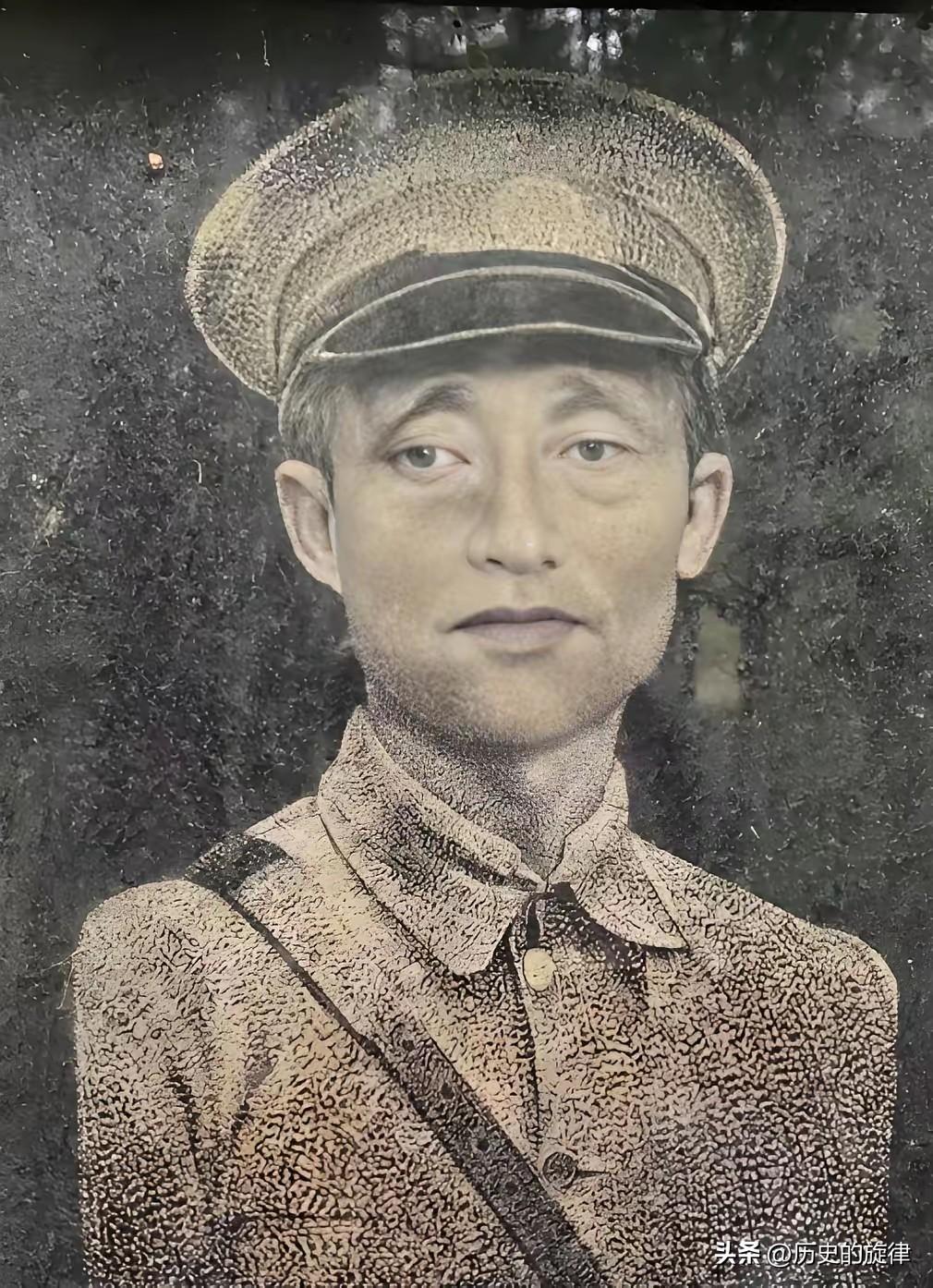 1951年毕节枪决起义少将糜藕池：抗日英雄为何落得如此下场？
 
1951年，抗