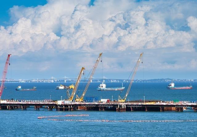 台湾当局不同意？没关系，厦金大桥已经修到金门边上了，接口留好，就等最后一步贯通。