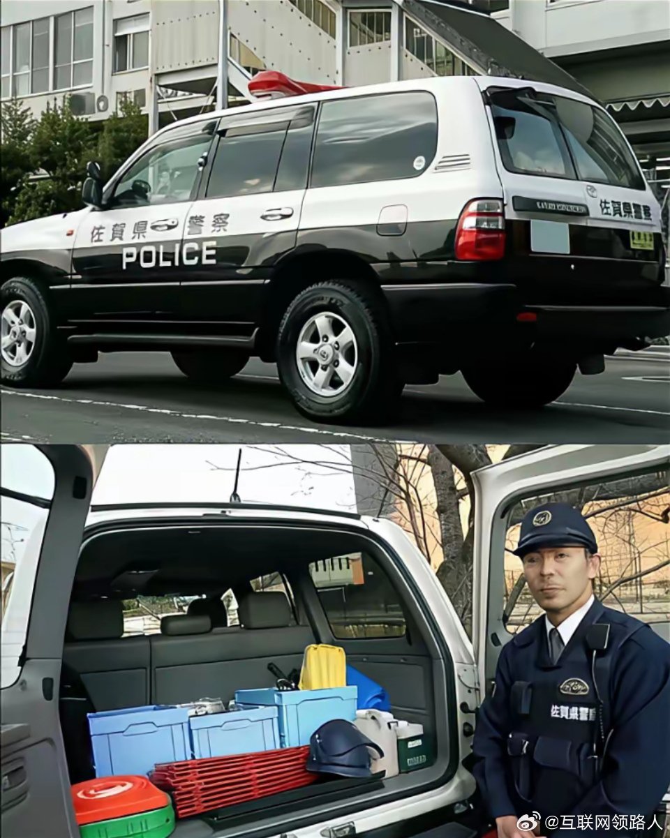 日本警方还在使用1998款LC100，陆巡的稳定性和耐用性果然名不虚传。这张照片