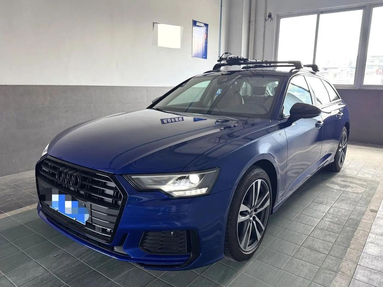 最近帮福州的朋友淘旅行车，挖到一台真的狠货，23款的进口A6 Avant 45T