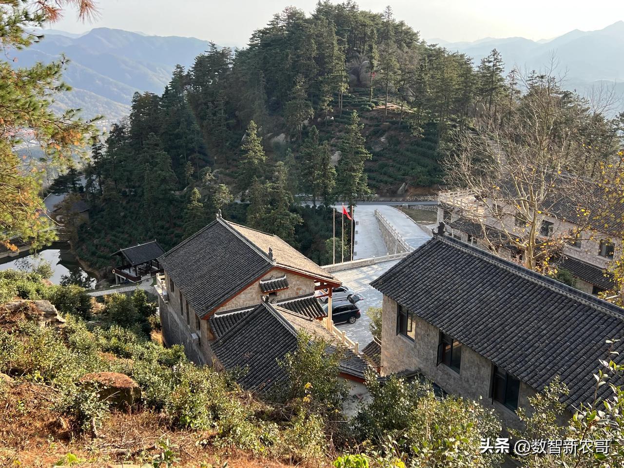 看看你相册里山顶的风景