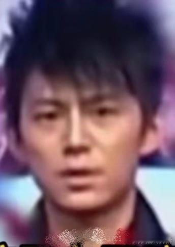 #何炅 内娱活水印# 何老师这表情笑死我了[允悲][允悲] 网友:“内娱名场面的