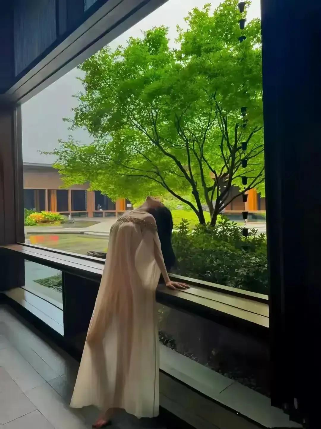 看身材猜是哪位女星