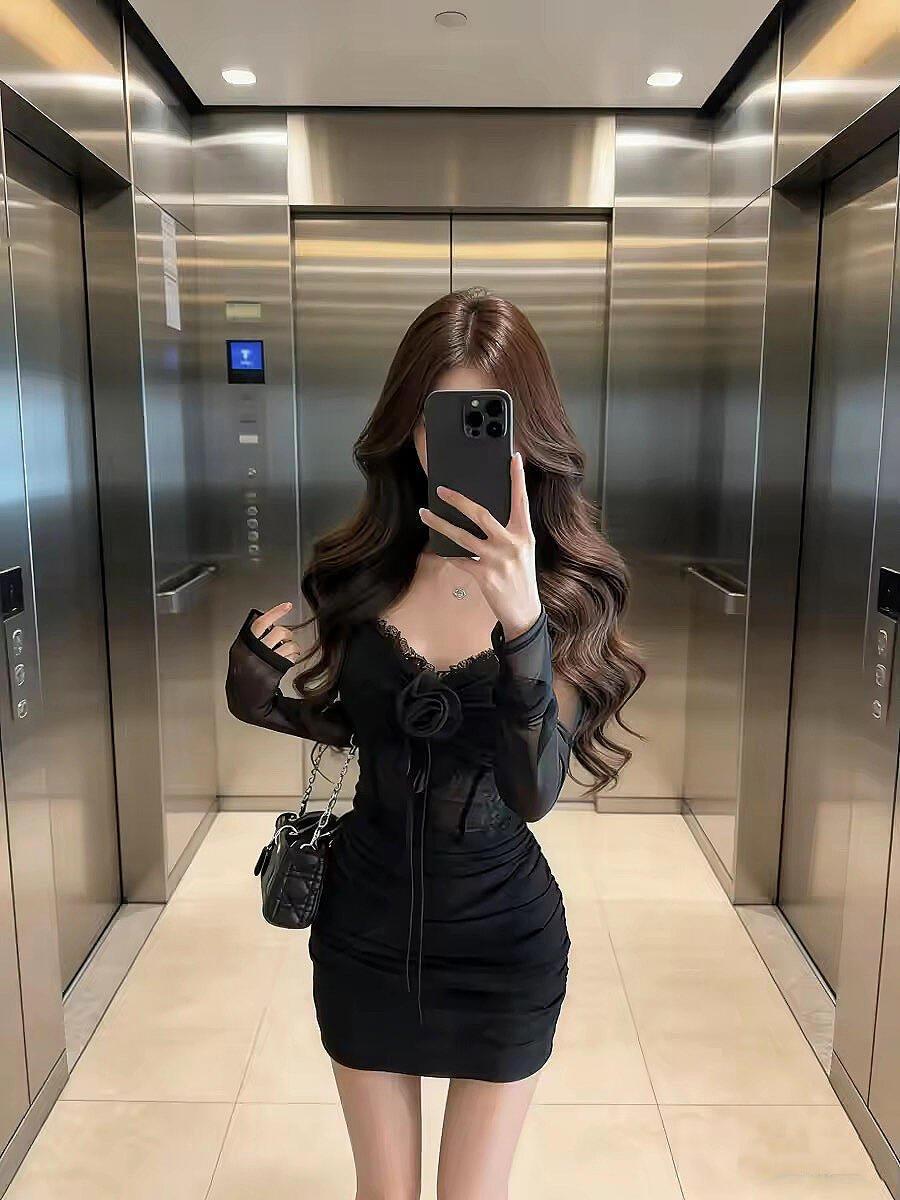 上身超级好看的裙子🖤 