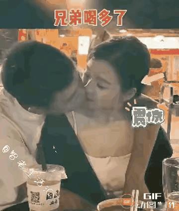 快乐都要溢屏幕外了✨