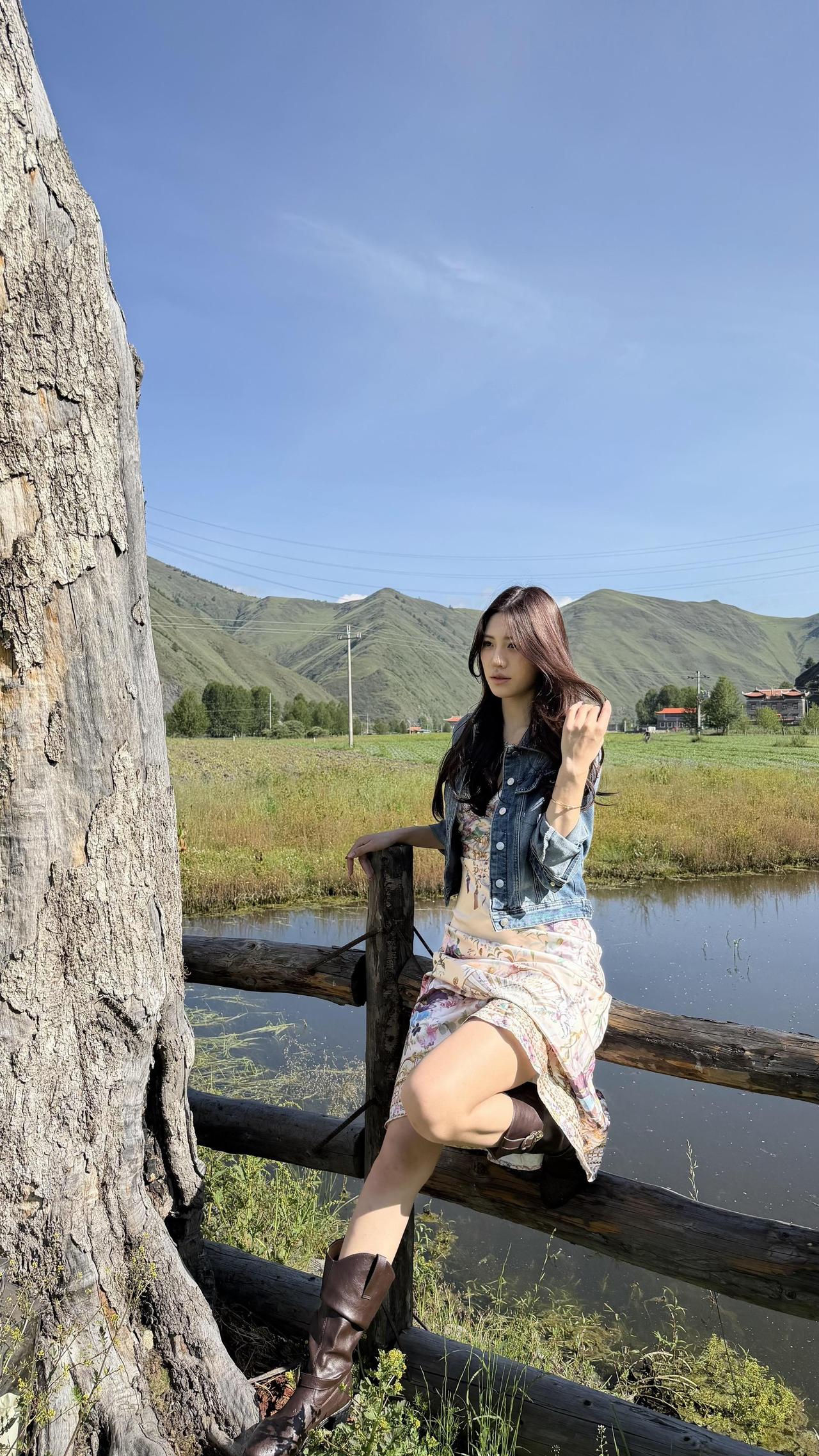 性感美女的日常穿搭