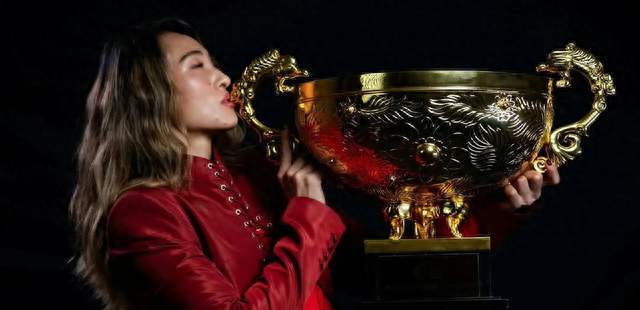 小威教练预言！郑钦文找到了“新的超能力”2027年能拿下大满贯？