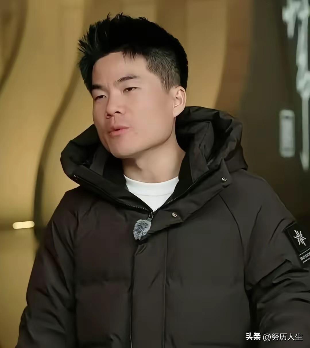 关于优思益假货，董宇辉道歉了，随之而来的是，粉丝对他的信任也大打折扣，有人说他是