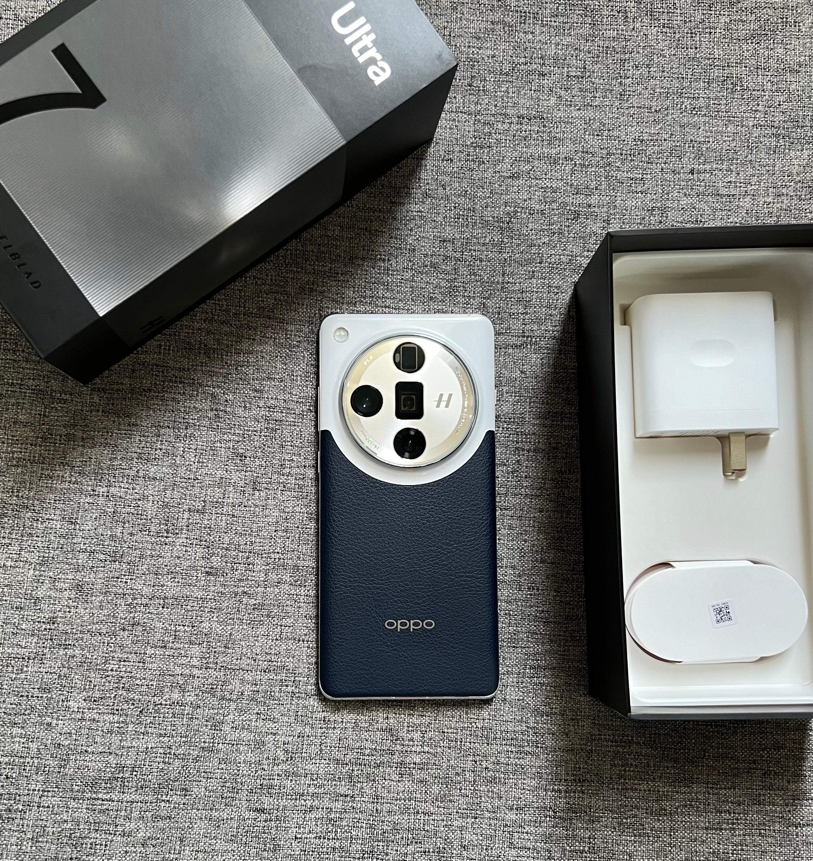 OPPO Find X7 Ultra 16+512G 海阔天空，屏幕细小划痕，中