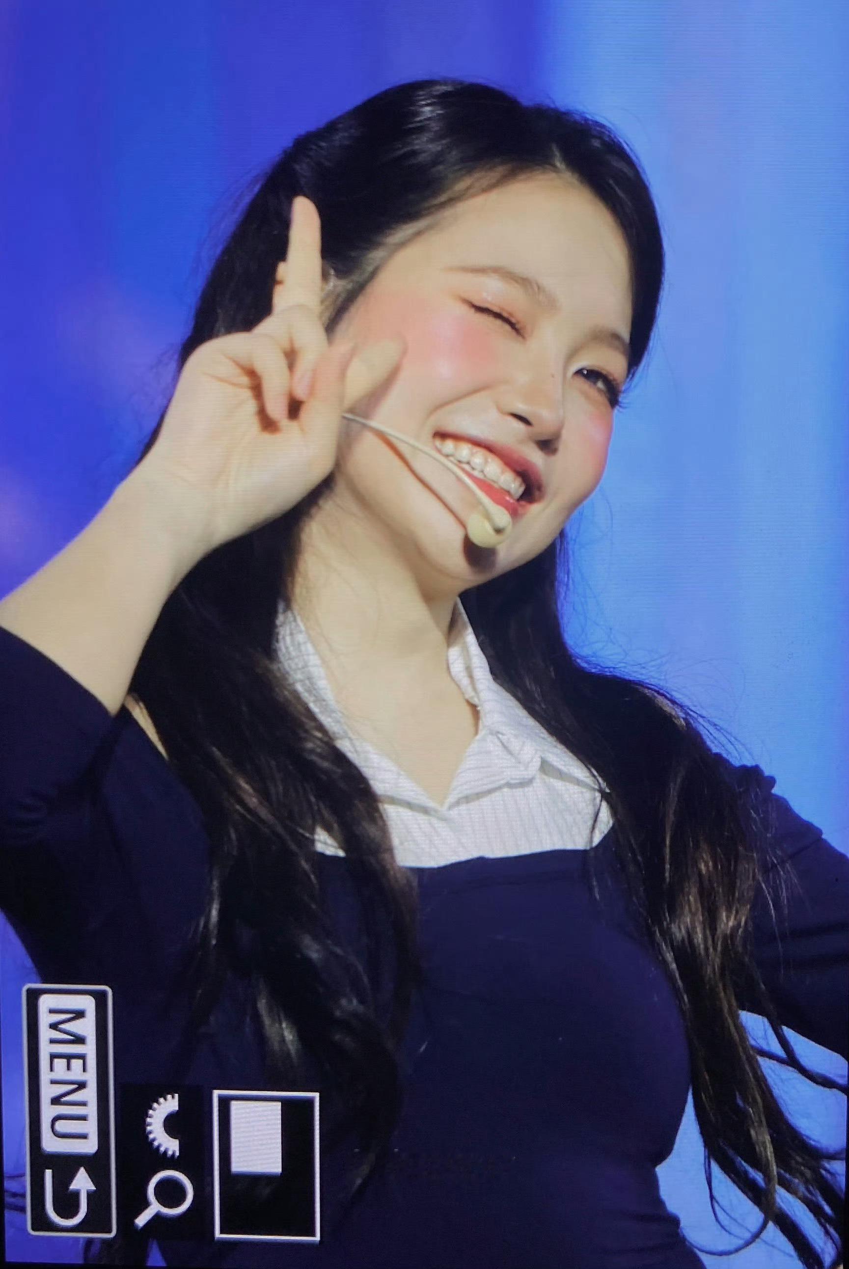 RedVelvet  💜YERI 260731 A Day in Red&Ve