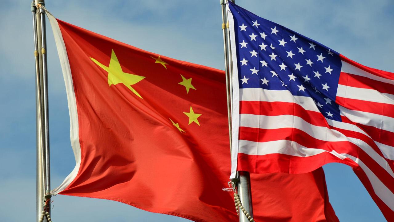 中美无论发生经济冲突还是军事冲突，对两国和全世界而言都将是灾难。

你现在手里用
