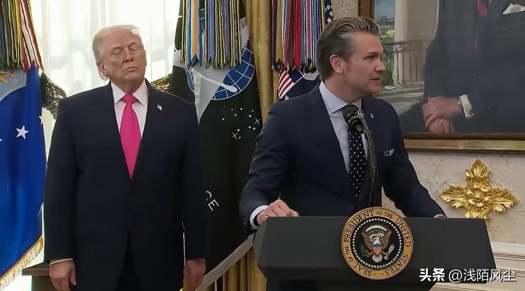 美国战争部长赫格塞斯称美国用炸弹进行谈判：

我们用炸弹进行谈判，你们有选择，因