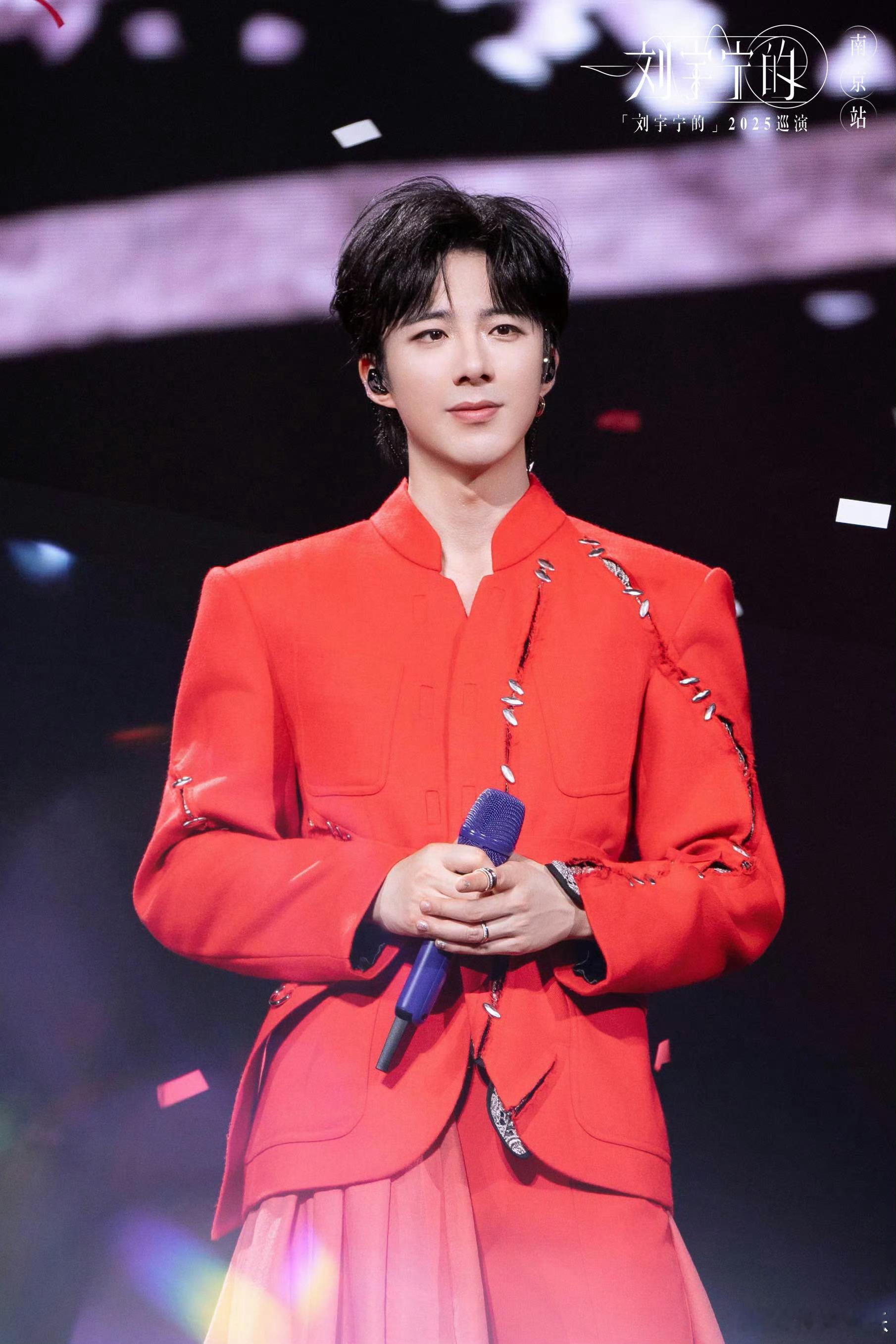 刘宇宁否认与宋祖儿恋情 针对网络宋祖儿 刘宇宁 传闻，刘宇宁发文：“没完了。别造