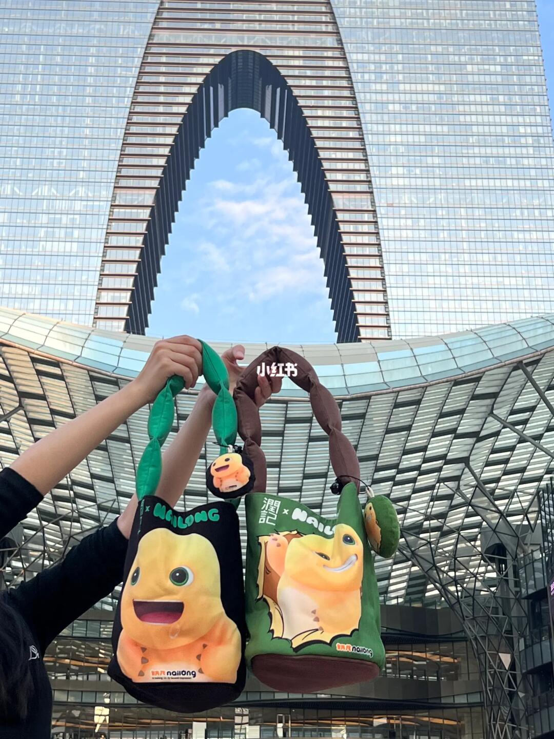 我不允许谁还没拥有这个显眼包！！