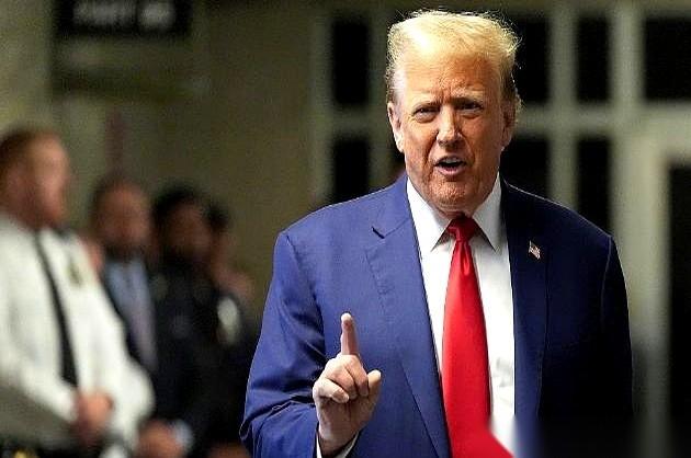 北约秘书长吕特，最近估计觉都睡不好。
电话那头，特朗普的声音跟砸桌子一样：“中东