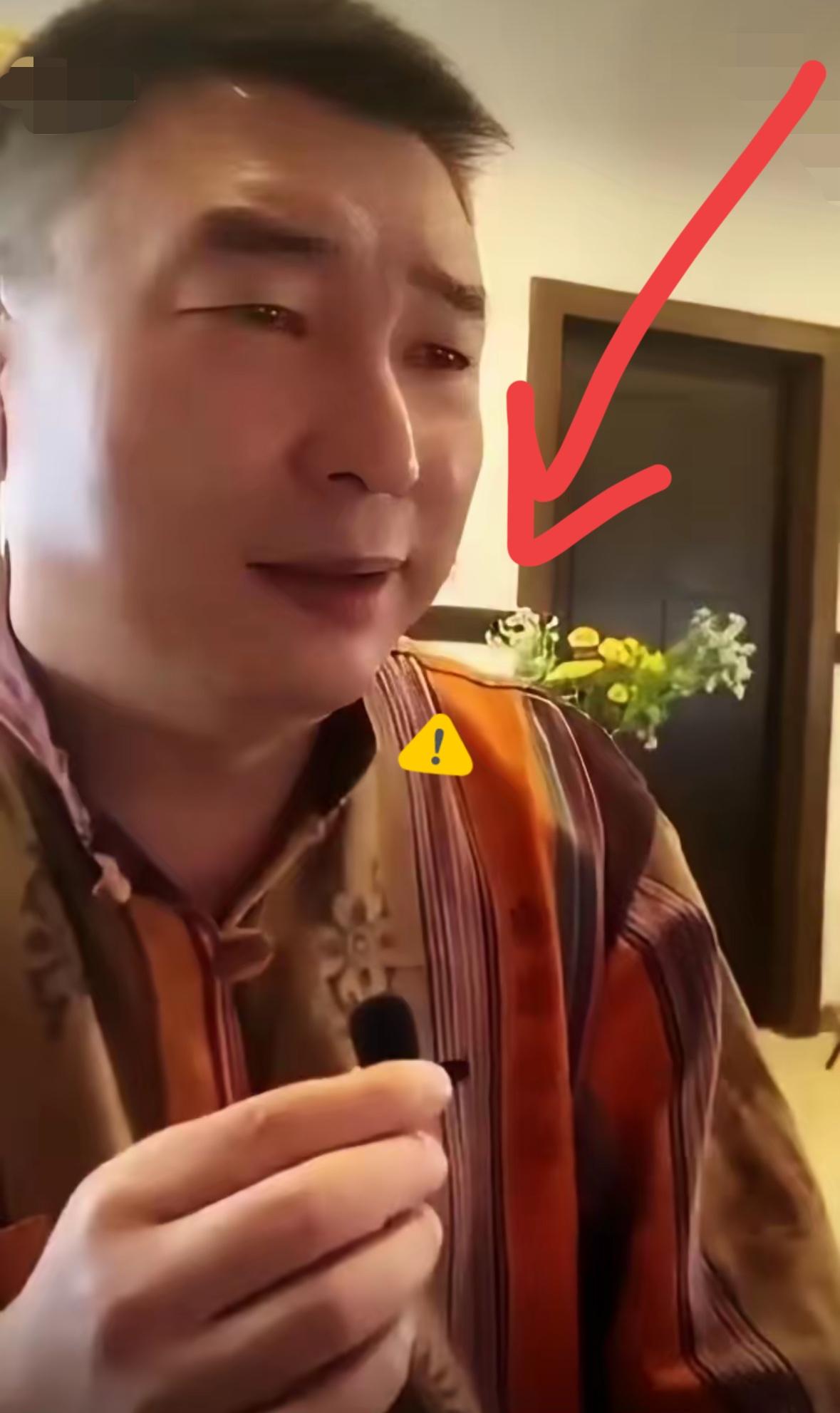 锦州电视台主持人晓风，于昨天初四去世，享年61岁，他外甥女说死于癌症。
​艺名晓