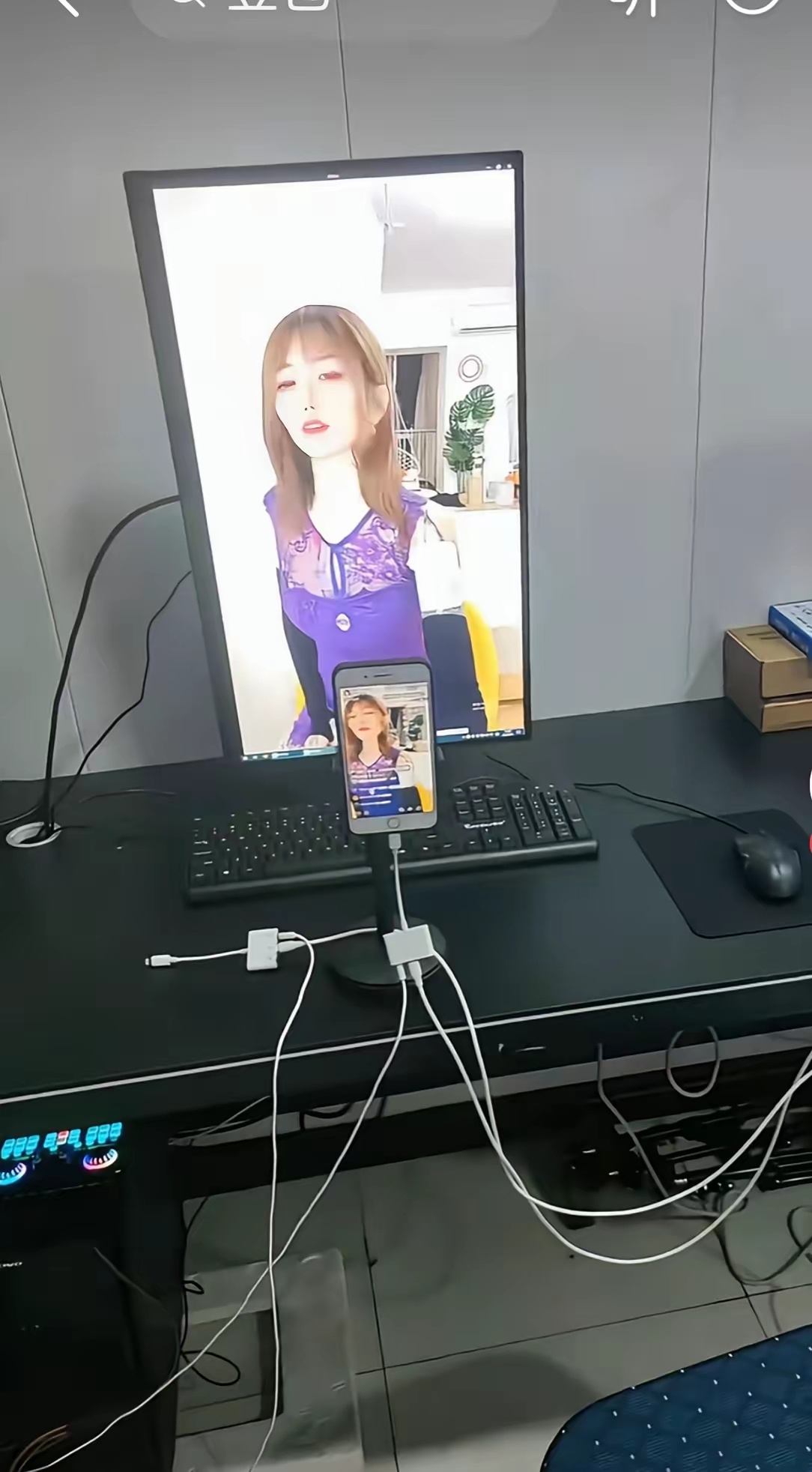 这就是女主播！还傻傻的刷礼物吗？ 
