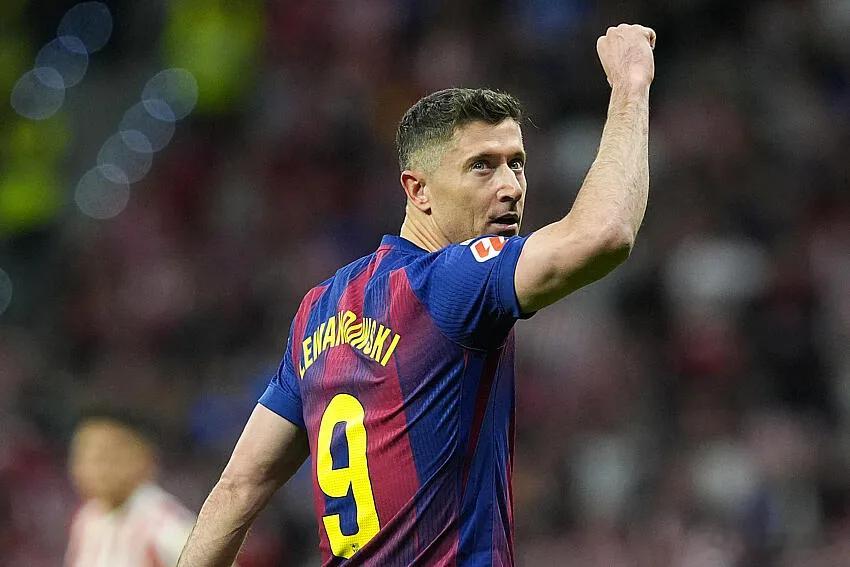 巴萨：莱万多夫斯基有几位精彩的主演在今年夏天合同结束时，这位波兰人已经有一些诱人